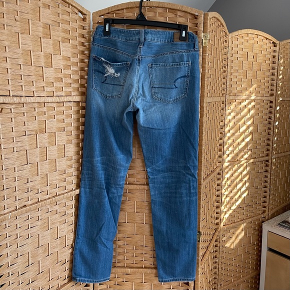 American Eagle boyfriend jeans - Picture 4 of 4